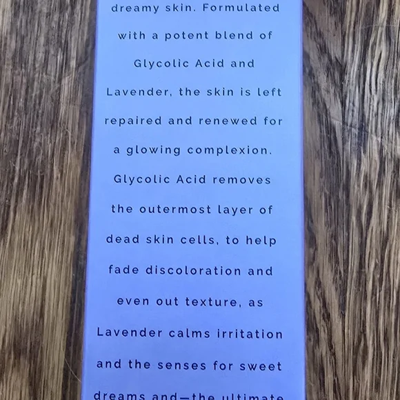 What Dreams Are Made Of Calm and Correct Mask - Picture 3 of 4